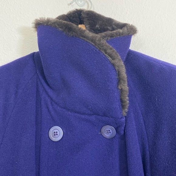 Vintage Searle Blatt Studio Purple Wool Overcoat w/ Faux Fur Collar and Cuffs - Picture 8 of 10